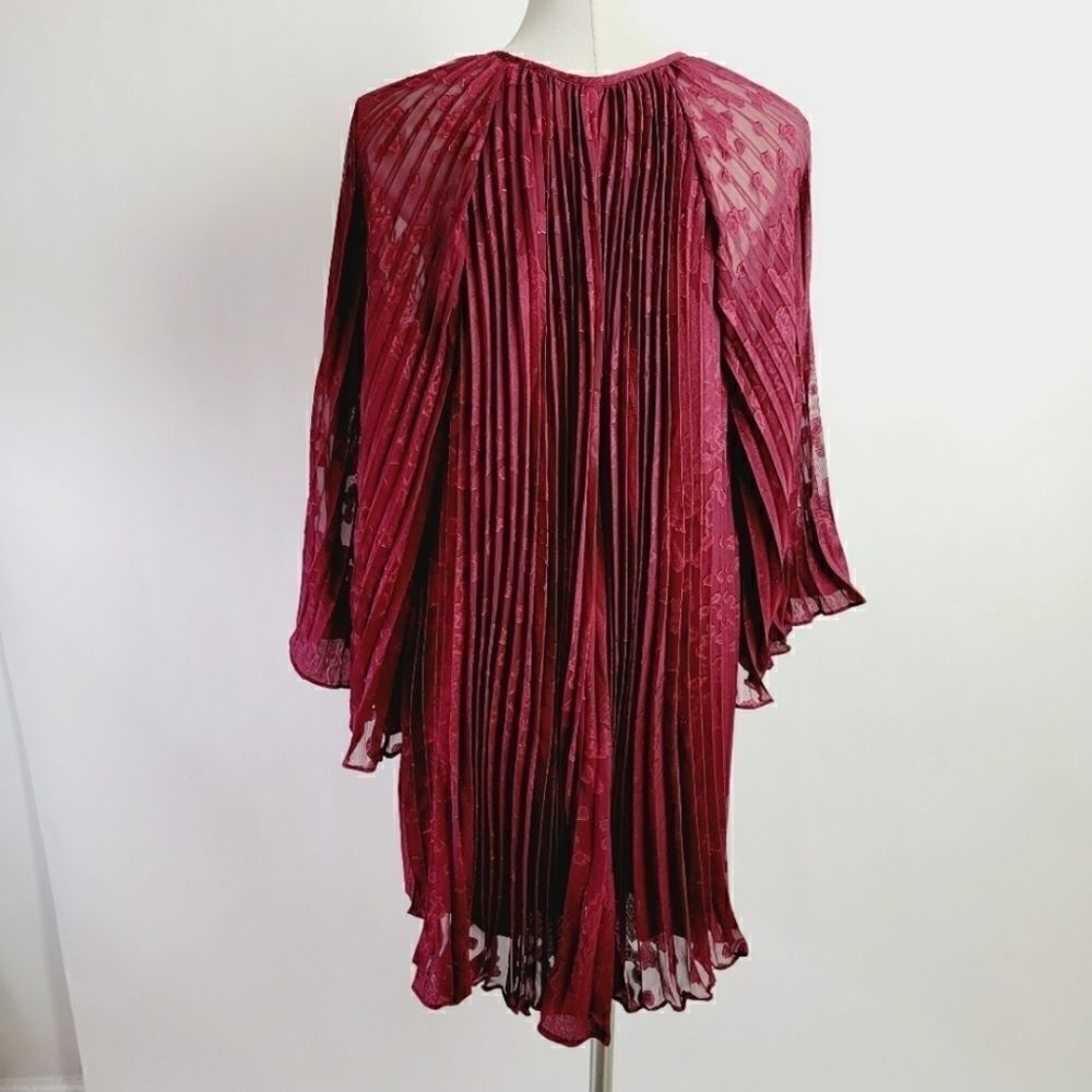 ANTHROPOLOGIE Burgundy Maroon Toulon Pleated Mini Dress Small Like New - Picture 7 of 8